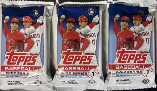 1:3 packs 2022 Base #Refractor-